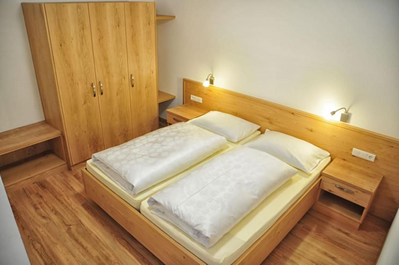 Residence Vellauerhof Lagundo Luaran gambar