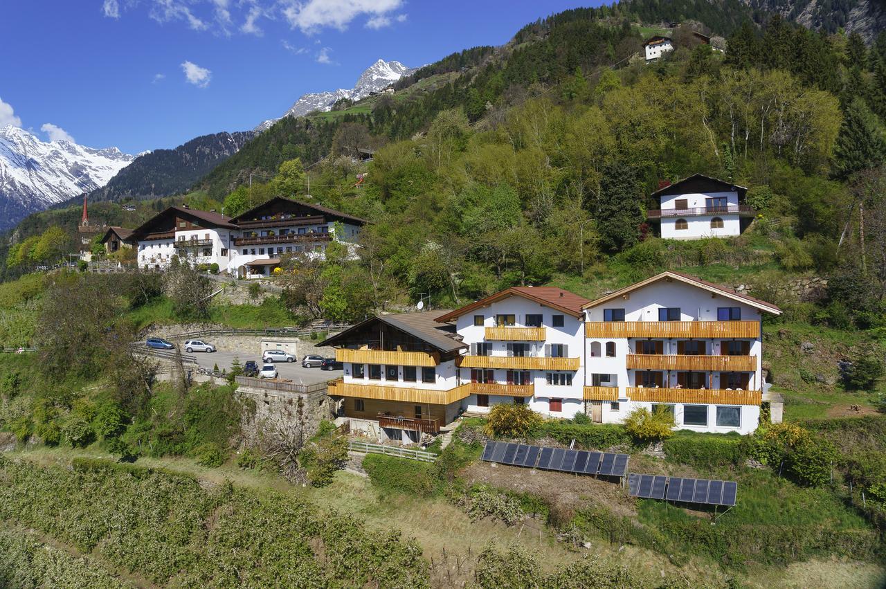 Residence Vellauerhof Lagundo Luaran gambar